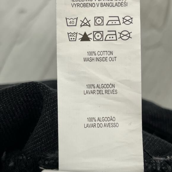 Denim Co Black Cotton High Rise Distressed Frayed 2" Denim Shorts Plus Size 14 - Picture 5 of 9